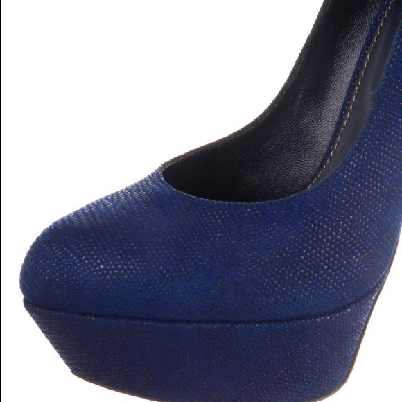 Sergio Rossi Blue & Black textured Heels - Picture 5 of 6
